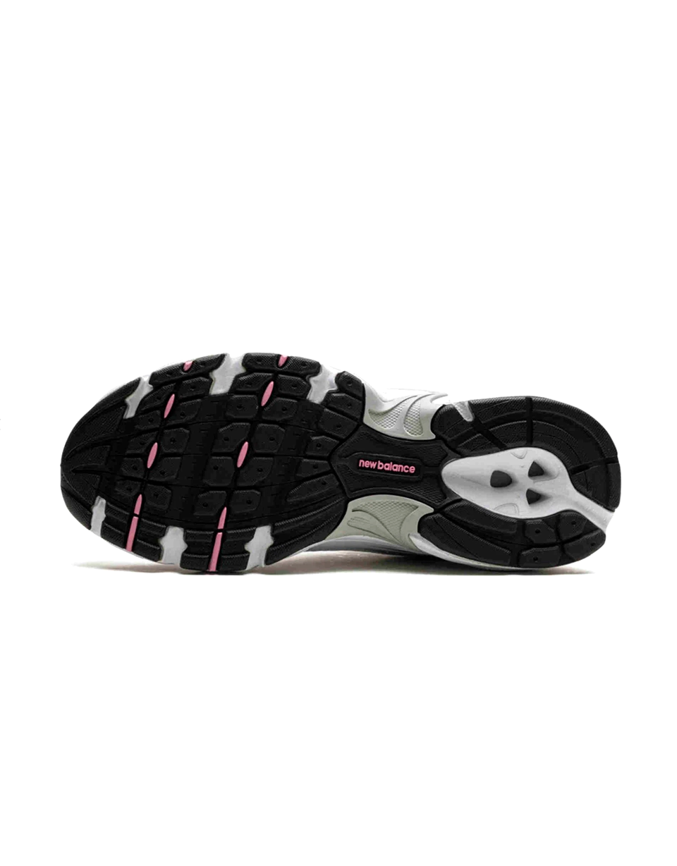 New Balance 530 Pink
