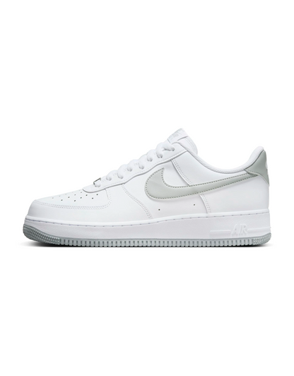 Nike Air Force 1 '07