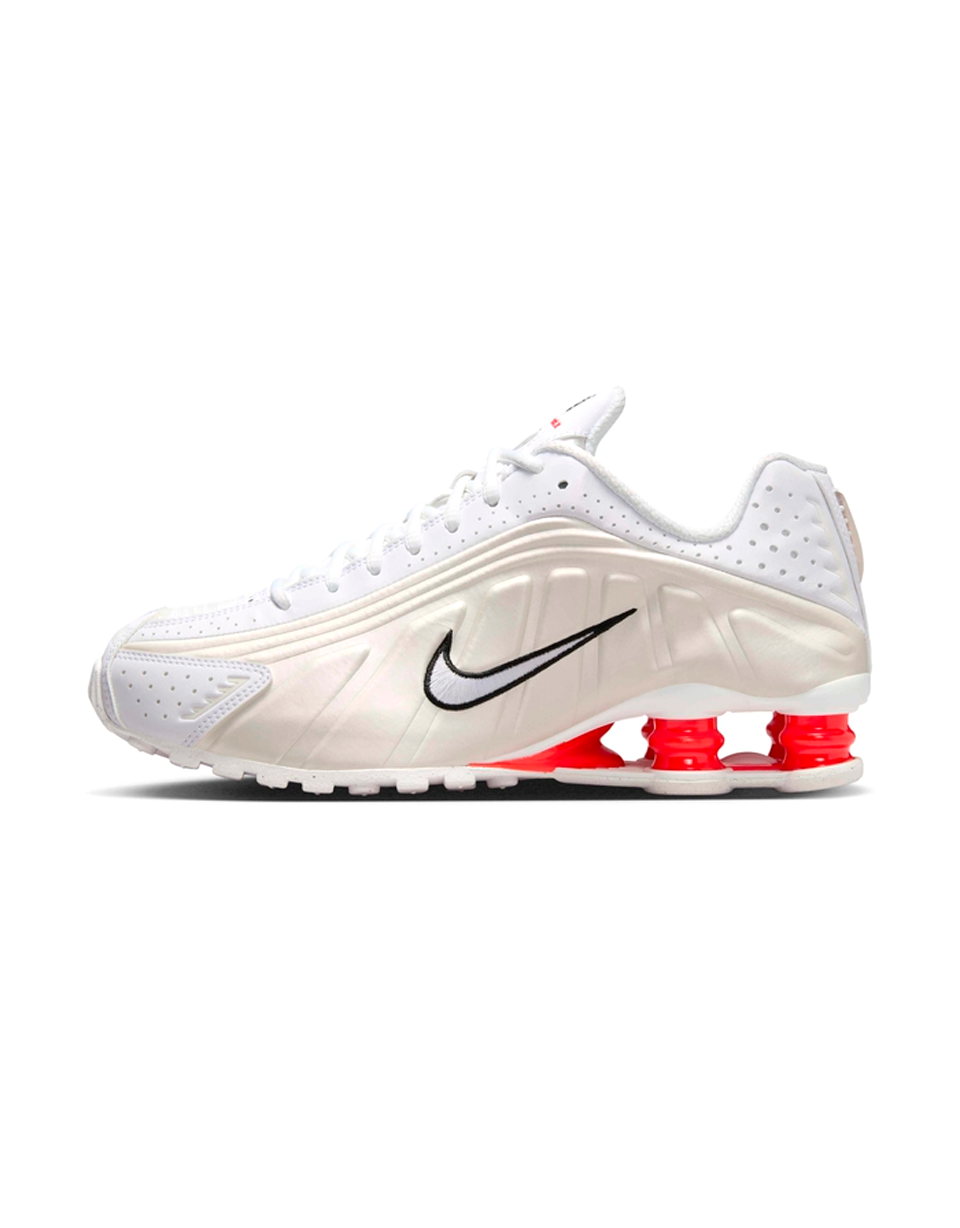 Nike Shox R4