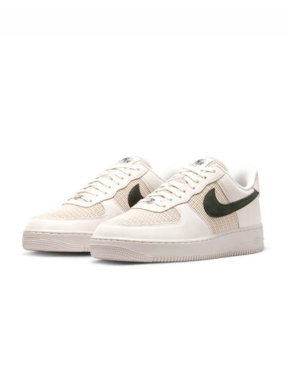 Nike Air Force 1 '07 LV8