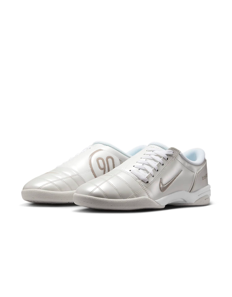 Nike Total 90 PHOTON DUST
