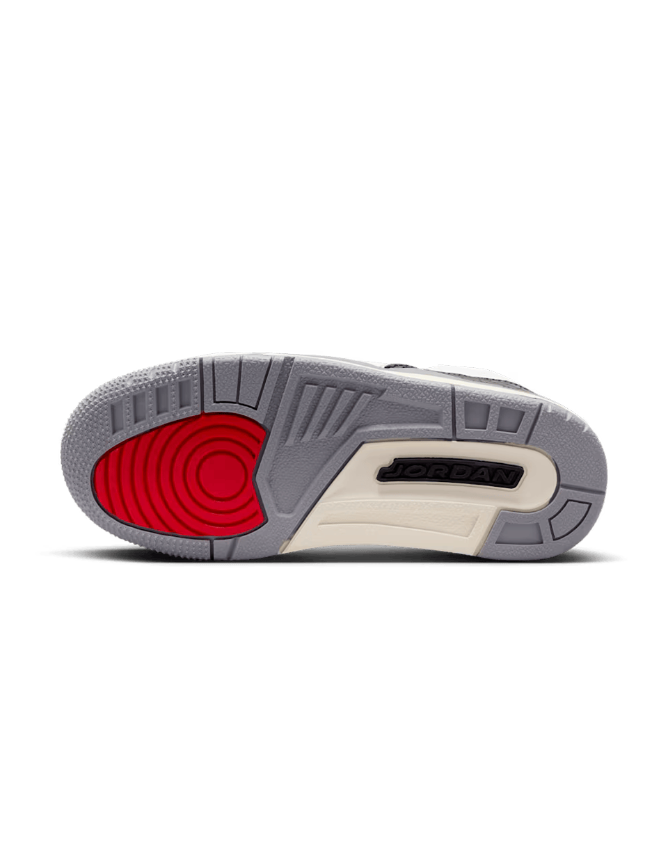 Air Jordan 3 Retro Cement Grey