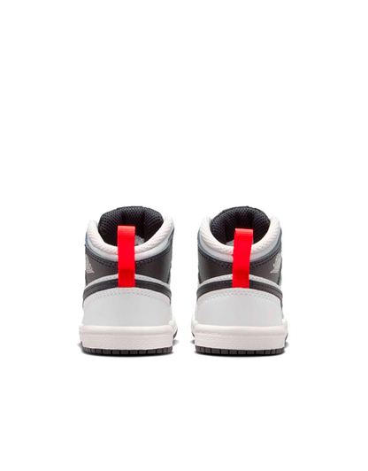 Jordan 1 Mid